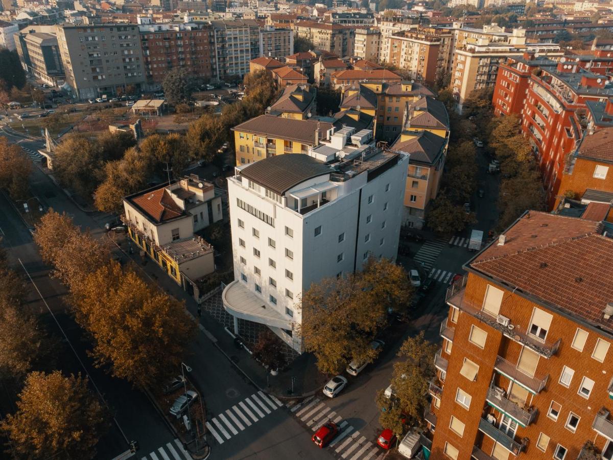 Hotel Morfeo Milano Esterno foto